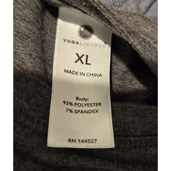 Yogalicious XL Gray Sleeveless Athletic Tank Top Workout Gym Activewear - Picture 3 of 3